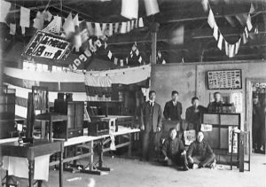 創立１０周年記念祭
家具科展示室